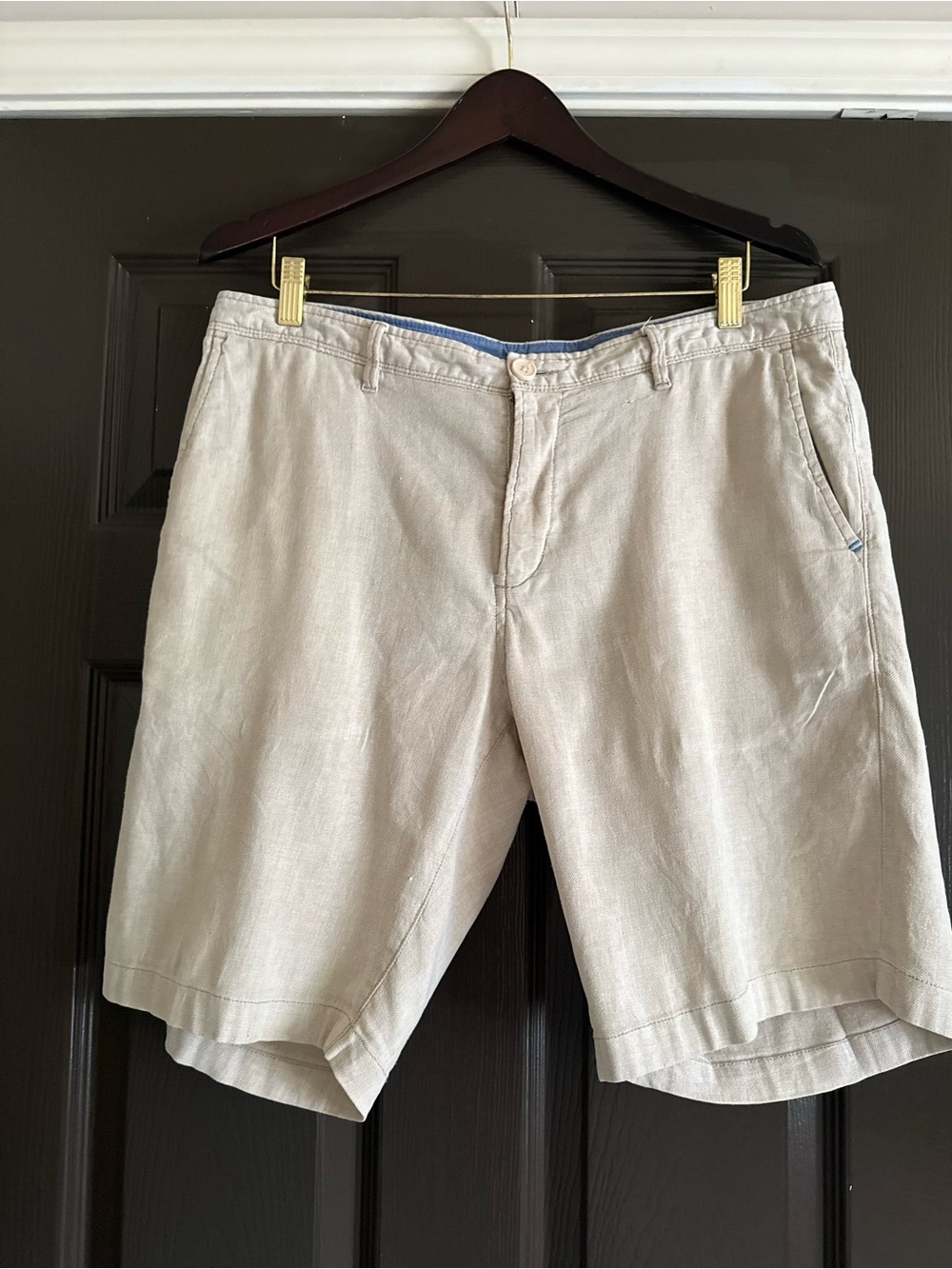 Tommy Bahama Beige Flat-Front Linen Shorts
